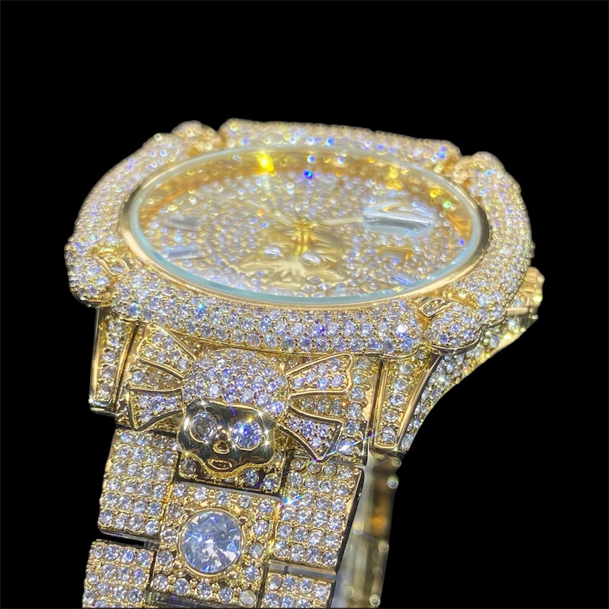 Pirate Skull 44mm  – Fully Iced Gold-Plated Watch